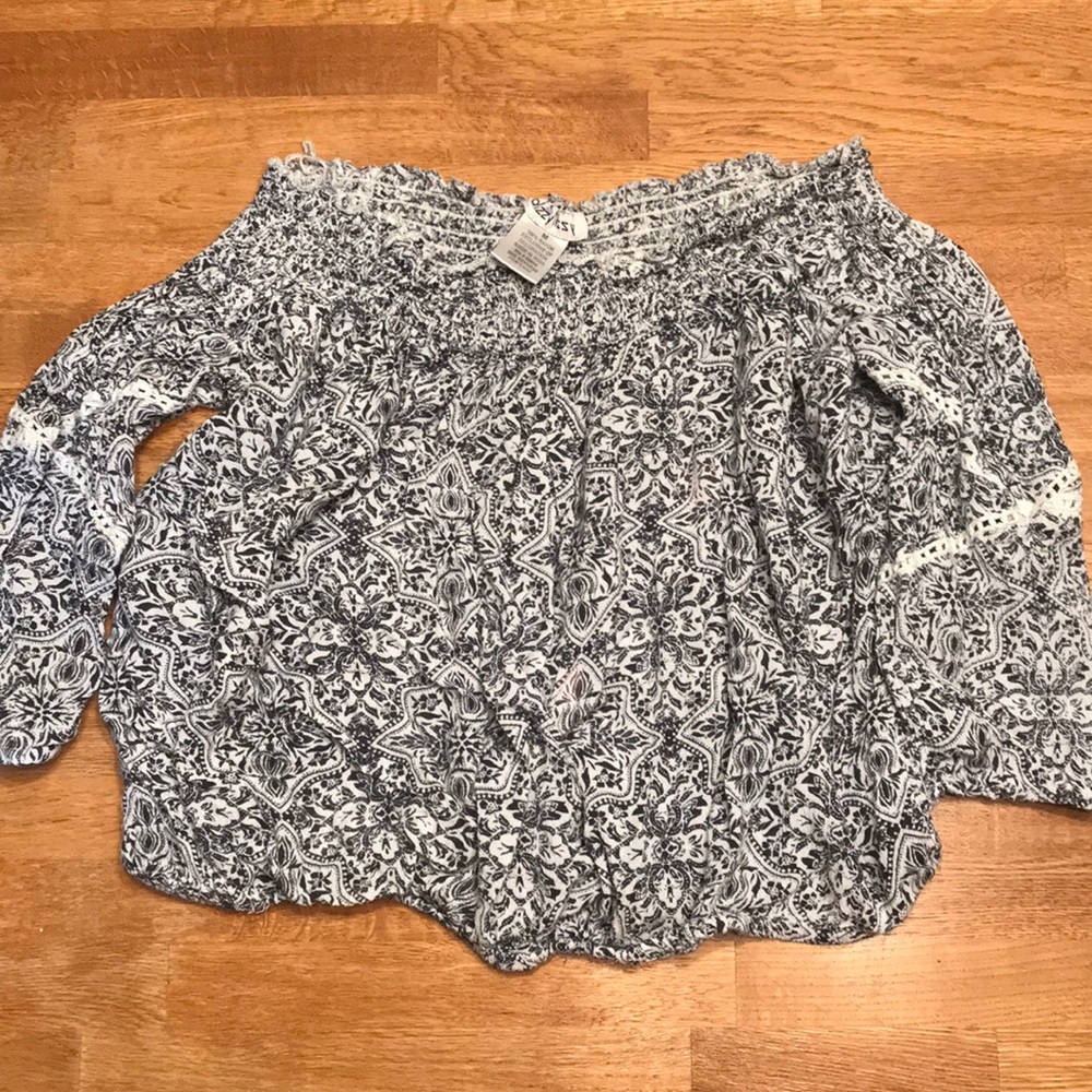 Kids shirt size m